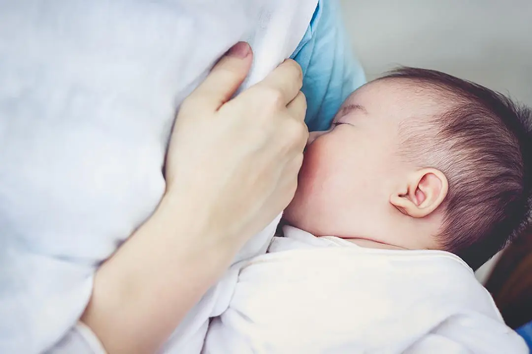 فوائد تمديد فترة الرضاعة الطبيعية